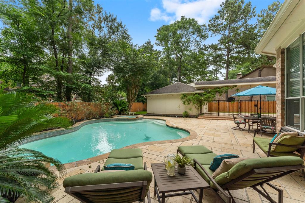 35 Dewdrift Place, The Woodlands, Texas image 37