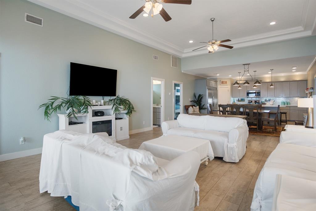 2166 Noisy Waves Street, Crystal Beach, Texas image 26