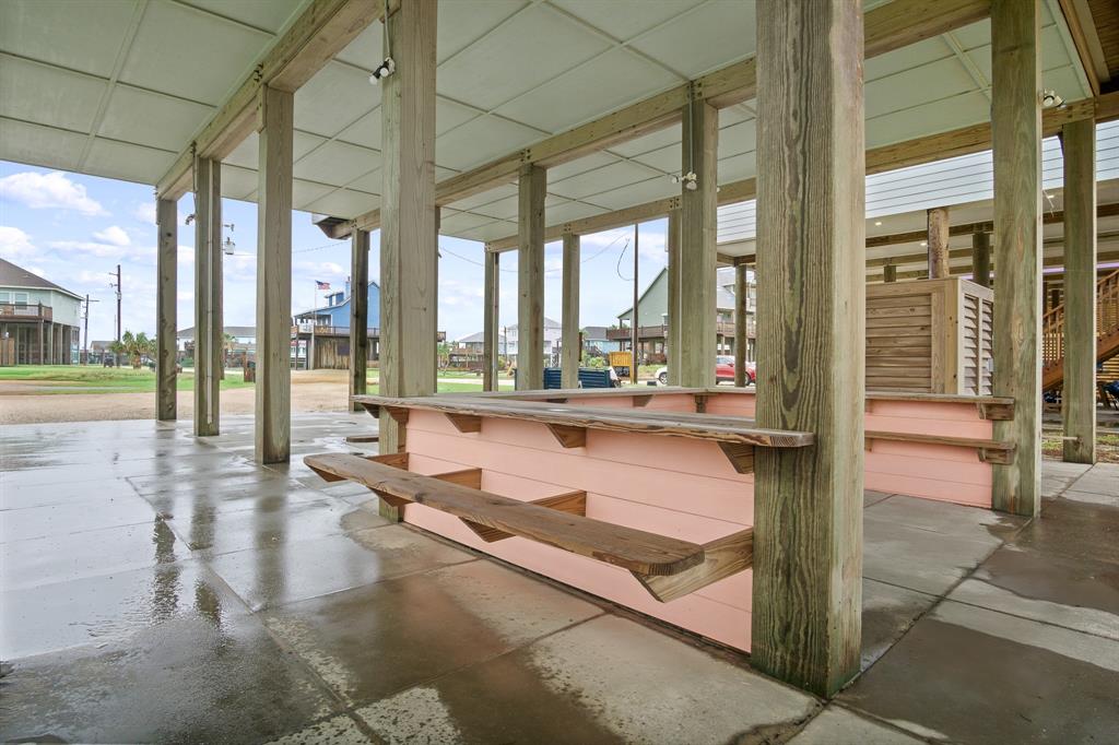 2166 Noisy Waves Street, Crystal Beach, Texas image 33