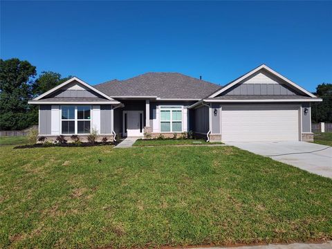 A home in Angleton