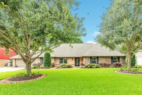 A home in Lake Jackson