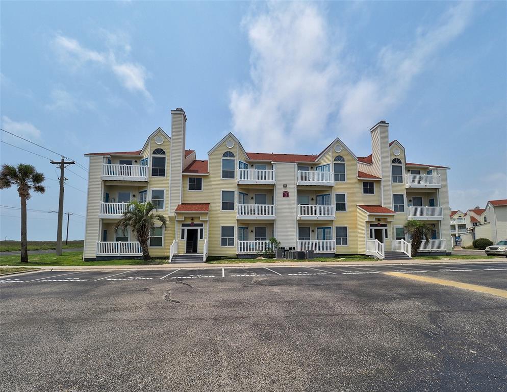 14721 Whitecap Boulevard 332