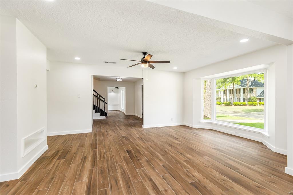 10819 Glenway Drive, Houston, Texas image 17