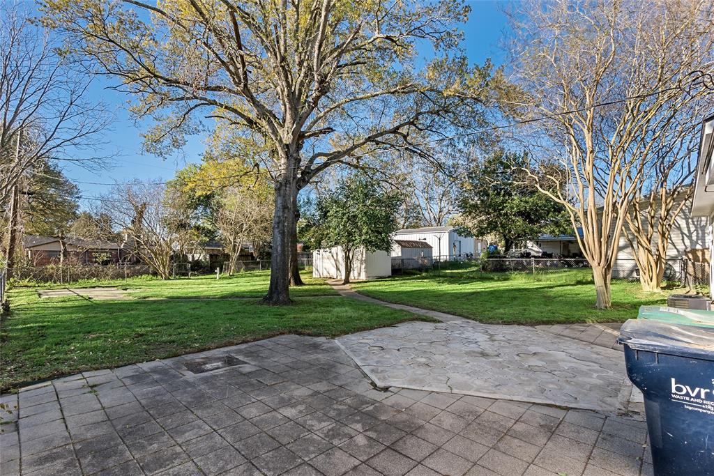 1004 Rhames Avenue, Brenham, Texas image 22