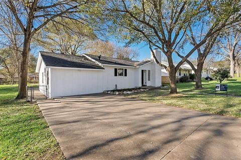 A home in Brenham