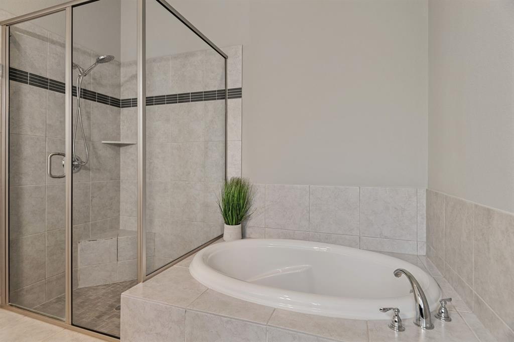 Spring, Texas 77386, United States, 3 Bedrooms Bedrooms, ,3 BathroomsBathrooms,Residential,Pending,131404