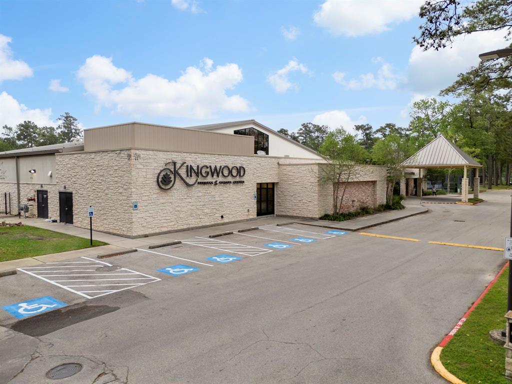 16 Kingwood Villas Court, Kingwood, Texas image 43