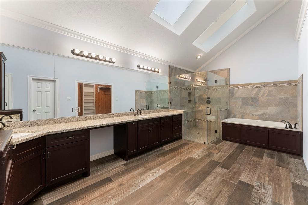 16 Kingwood Villas Court, Kingwood, Texas image 24