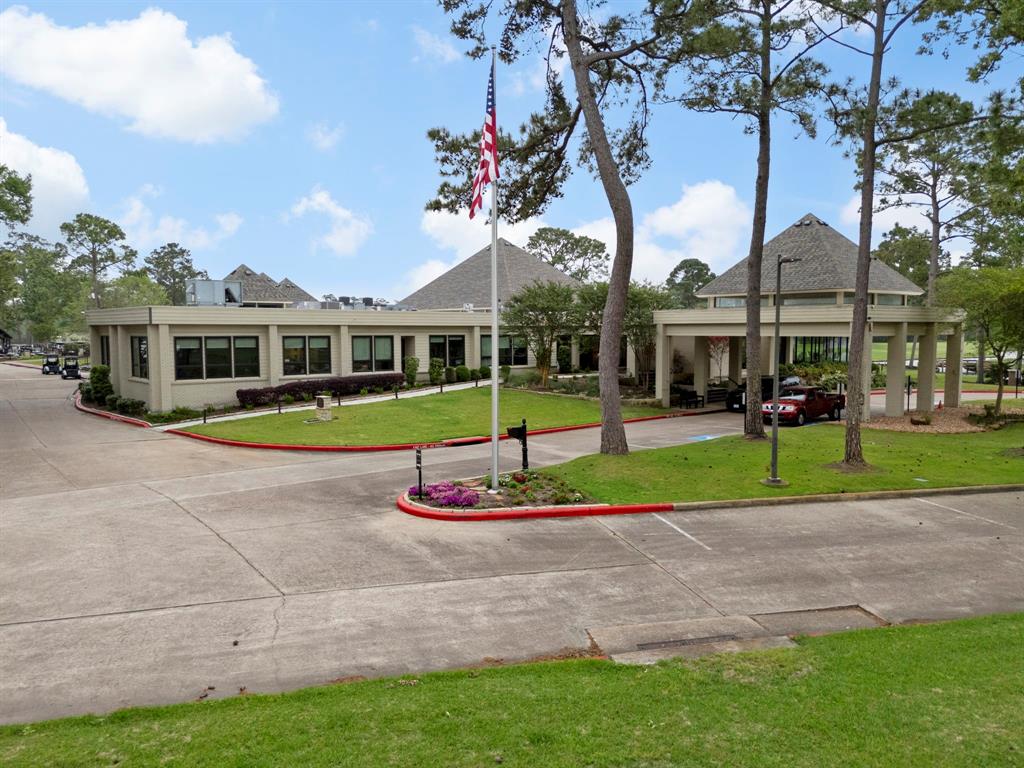 16 Kingwood Villas Court, Kingwood, Texas image 42
