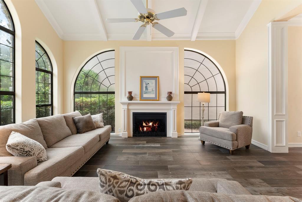 16 Kingwood Villas Court, Kingwood, Texas image 6