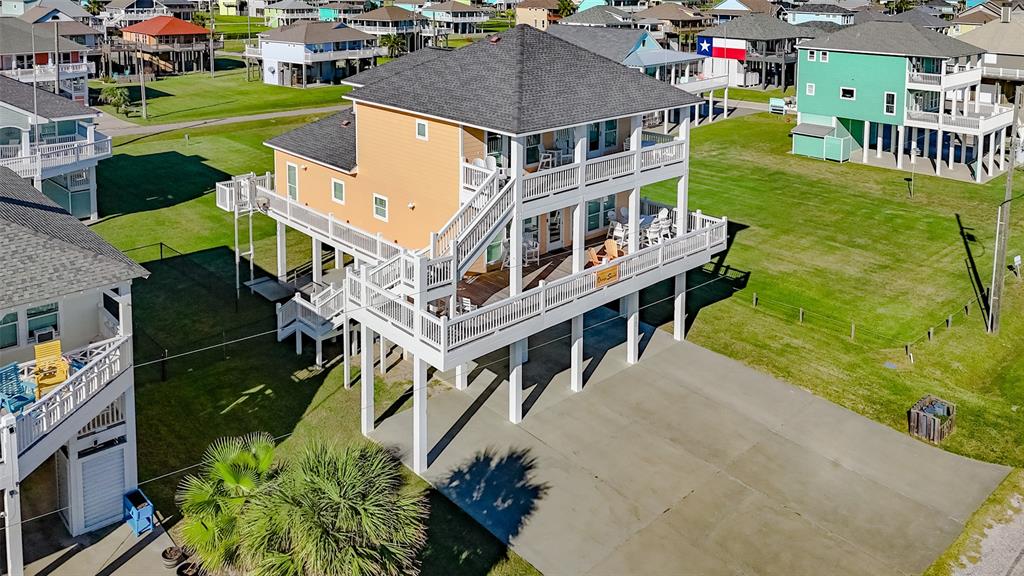 2383 Sand Drift Lane, Crystal Beach, Texas image 28