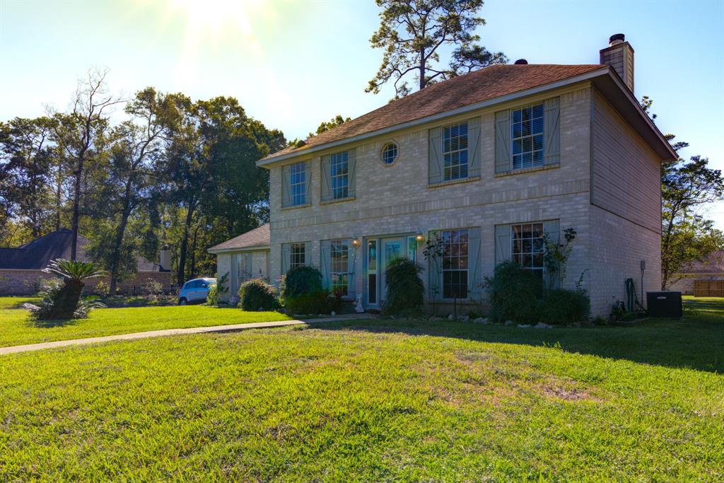 1603 Chart Drive, Crosby, Texas image 3