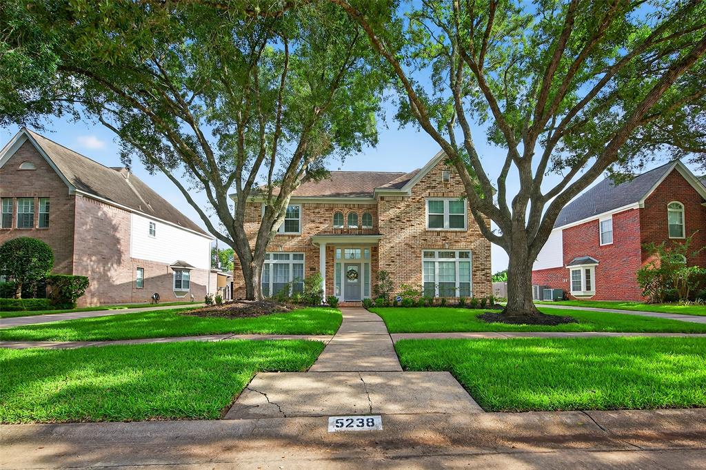 5238 Avondale Drive