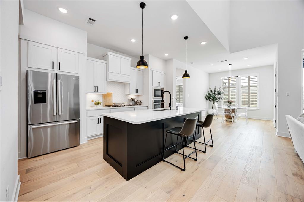 24639 Smooth Descent Drive, Tomball, Texas image 13