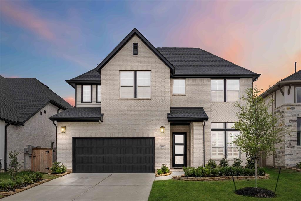 24639 Smooth Descent Drive, Tomball, Texas image 1