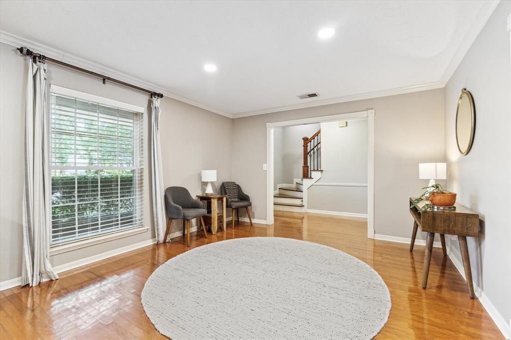 3106 Redwood Lodge Drive