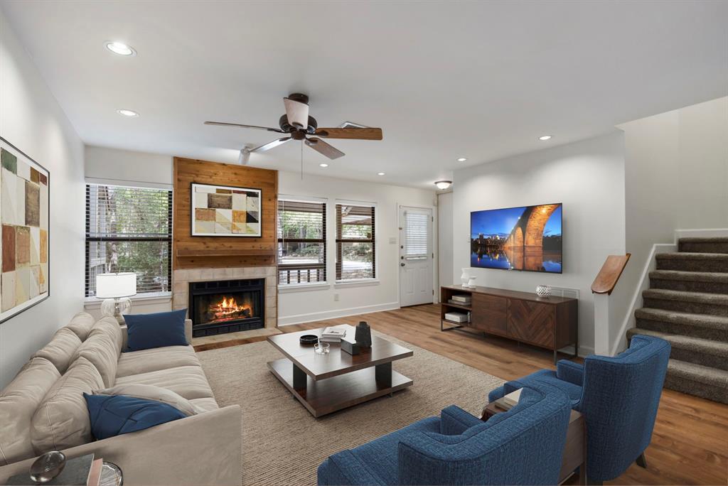 9 Sawmill Grove Lane, The Woodlands, Texas image 1