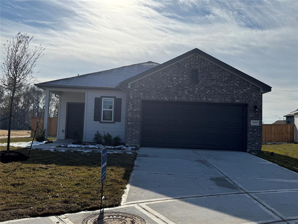 3884 Sunbird Creek Trail, Porter, Texas image 1