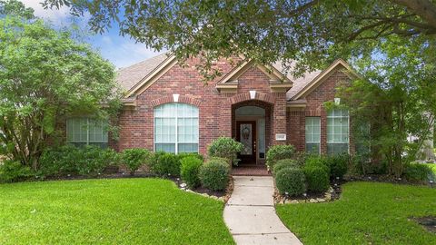 Single Family Residence in Spring TX 3702 Cypresswood Meadows Court.jpg