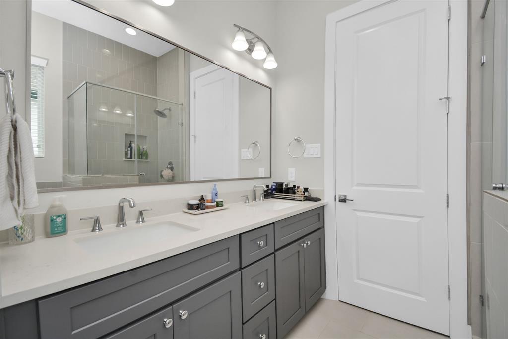 2504 W Tidwell Road #E, Houston, Texas image 21