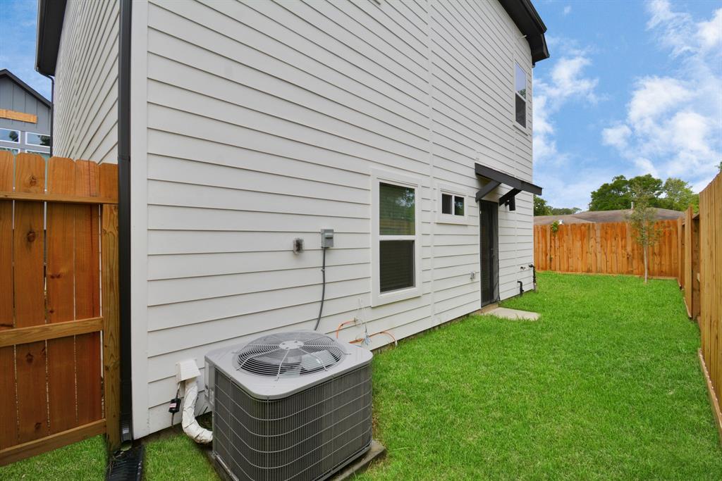 2504 W Tidwell Road #E, Houston, Texas image 34