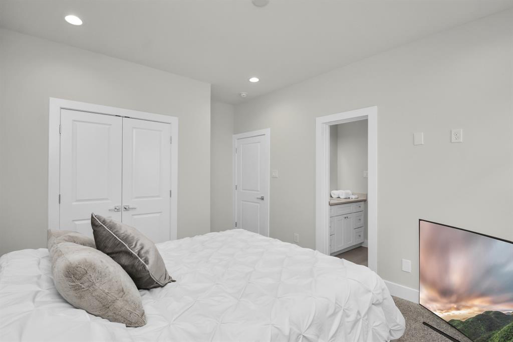 2504 W Tidwell Road #E, Houston, Texas image 27