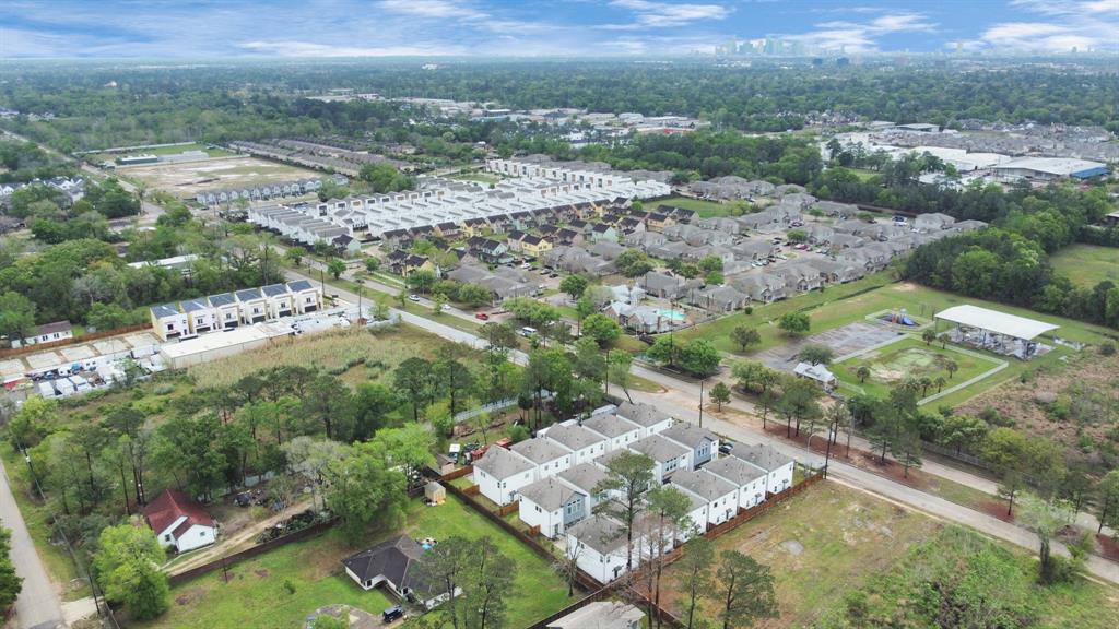 2504 W Tidwell Road #E, Houston, Texas image 38