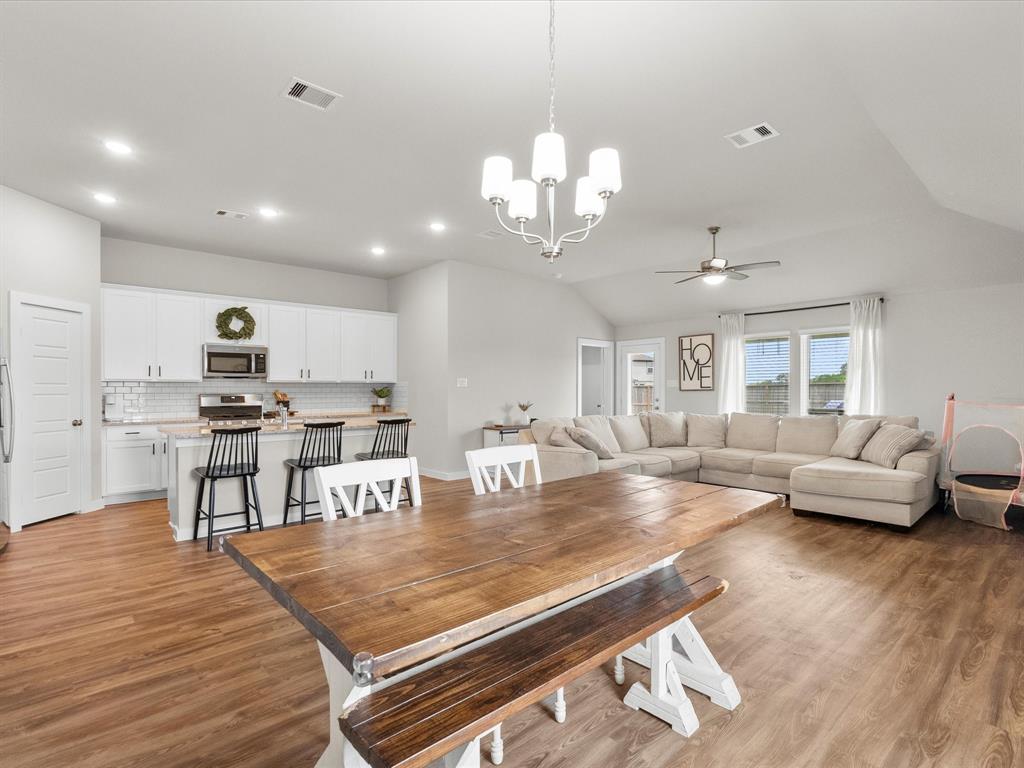 4901 Perennial Lane, La Marque, Texas image 18