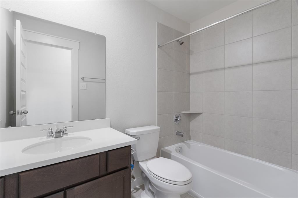 11778 Airspeed Drive, Conroe, Texas image 10