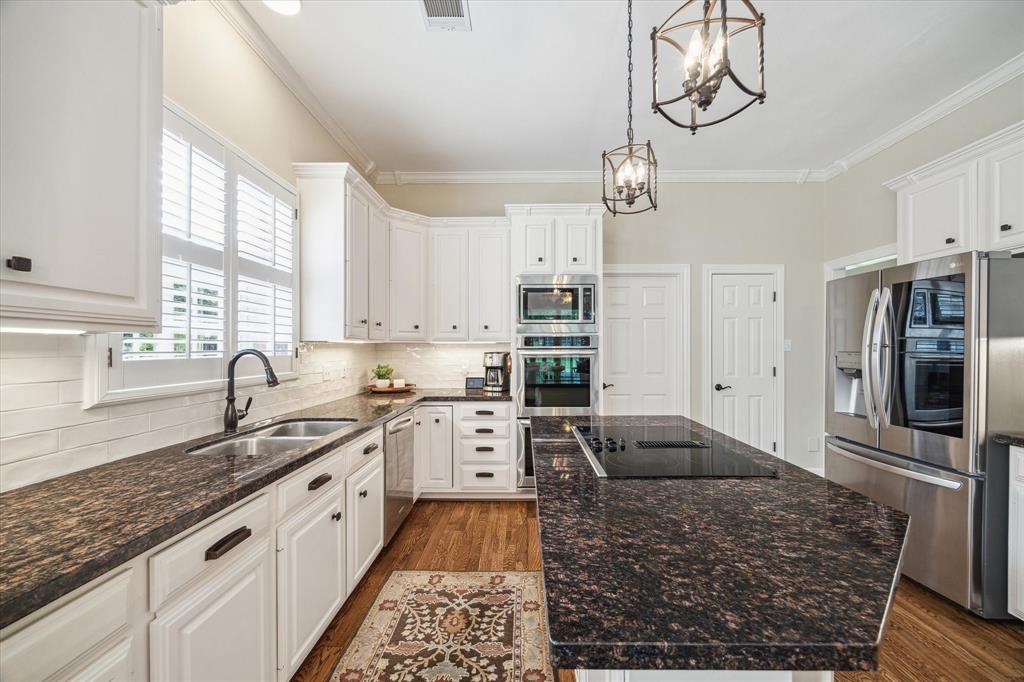 51 Dartmoor Court, Sugar Land, Texas image 15