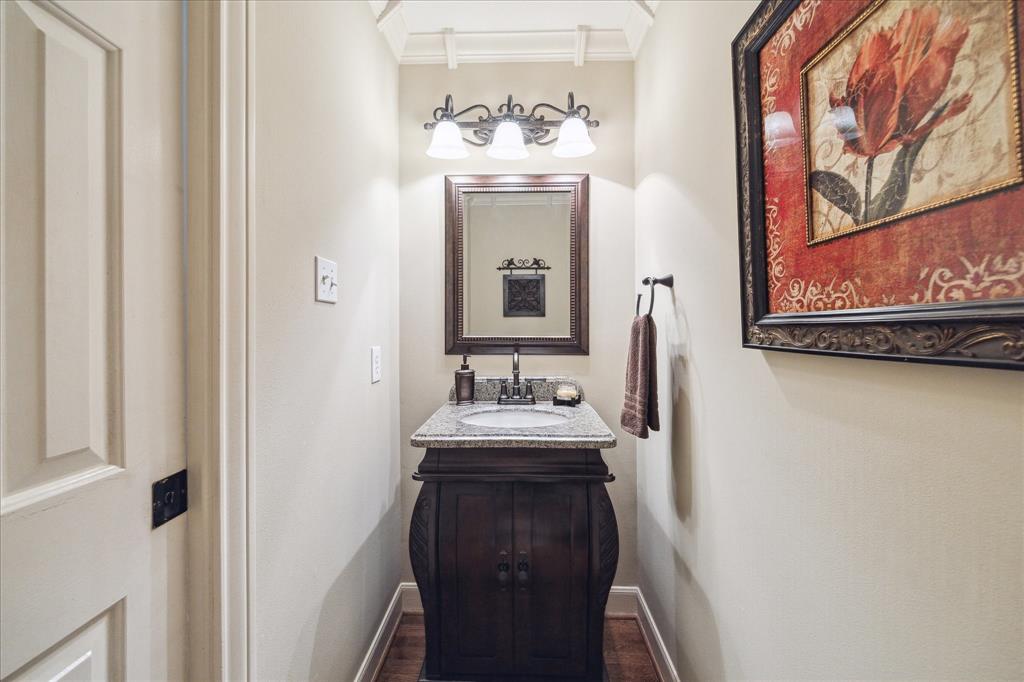 51 Dartmoor Court, Sugar Land, Texas image 19