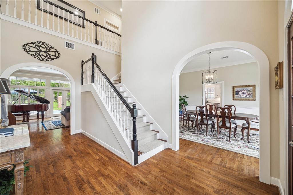 51 Dartmoor Court, Sugar Land, Texas image 4