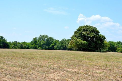 A home in Navasota