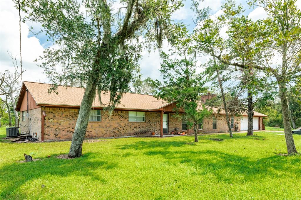 5084 Fm 2611 Road, Brazoria, Texas image 2