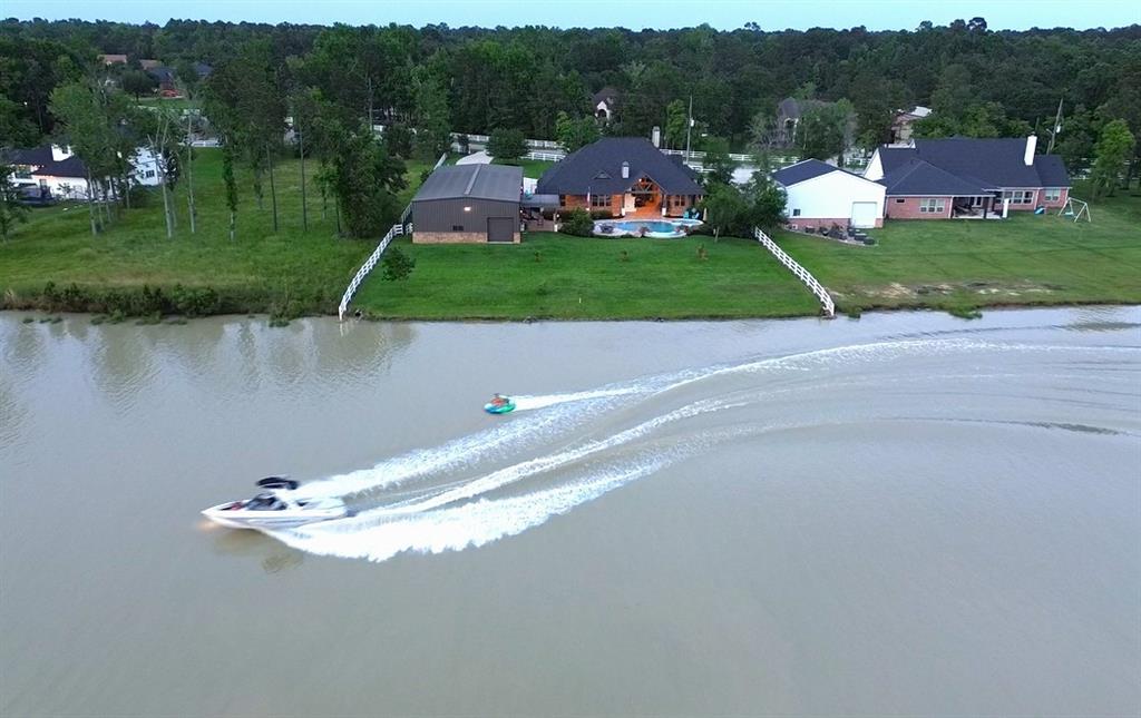 32710 Tall Oaks Way, Magnolia, Texas image 1