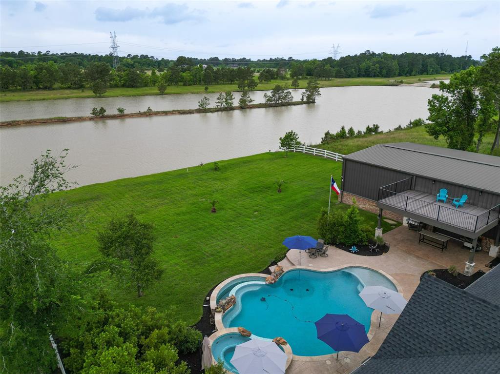 32710 Tall Oaks Way, Magnolia, Texas image 6