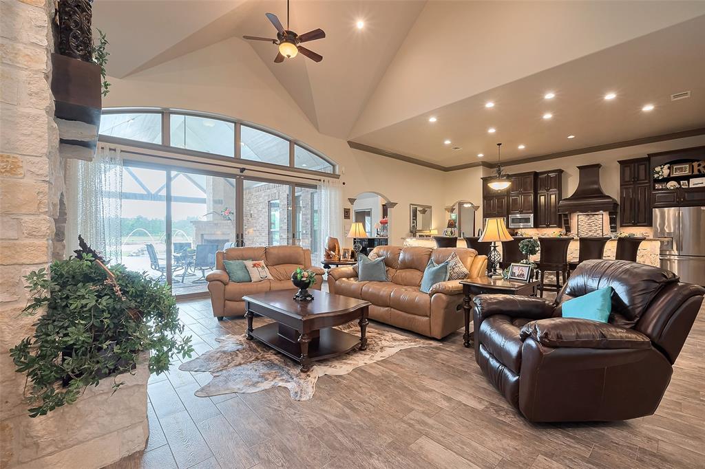 32710 Tall Oaks Way, Magnolia, Texas image 14