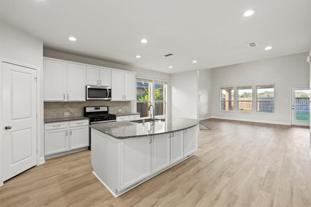 1707 Pickford Knolls Lane, Katy, Texas image 9