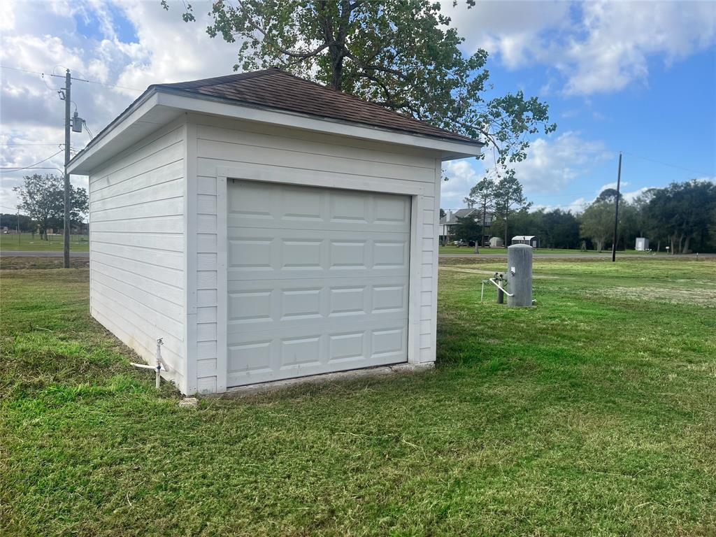 307 Bolden Street, Houston, Texas image 6