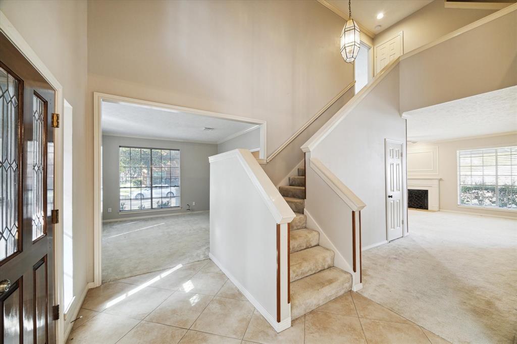 142 S Hall Drive, Sugar Land, Texas image 3