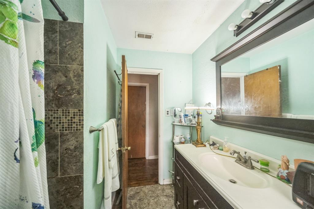 116 Chestnut Street, Lake Jackson, Texas image 23