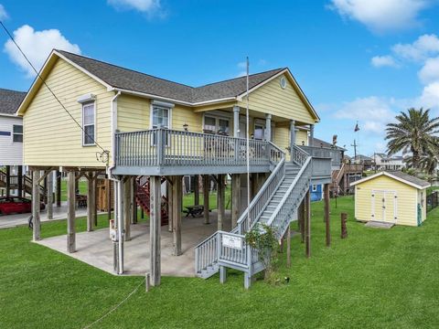 A home in Crystal Beach