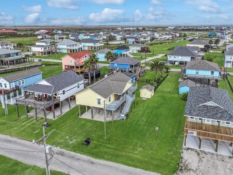 A home in Crystal Beach