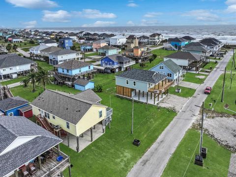 A home in Crystal Beach