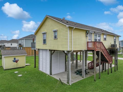 A home in Crystal Beach