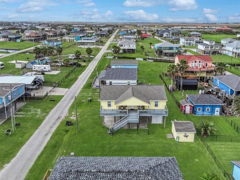 A home in Crystal Beach