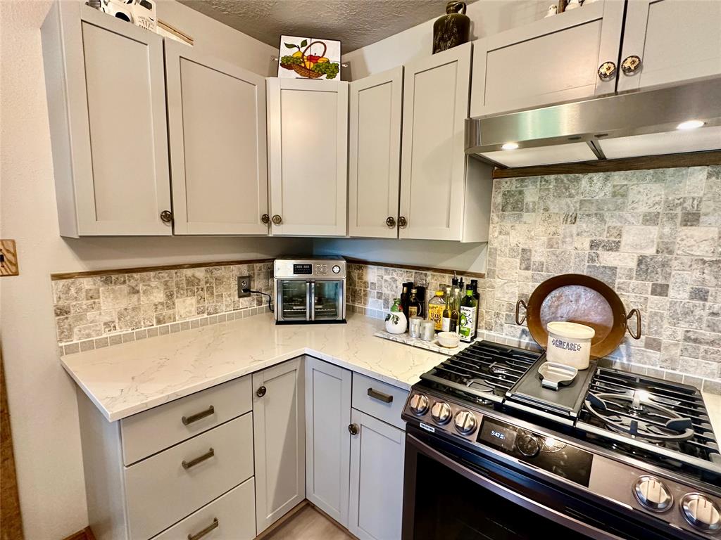 3571 County Road 106 Rd, Garwood, Texas image 25