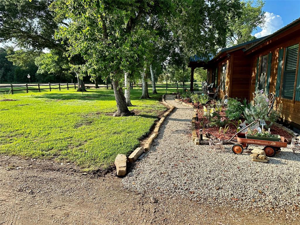 3571 County Road 106 Rd, Garwood, Texas image 21