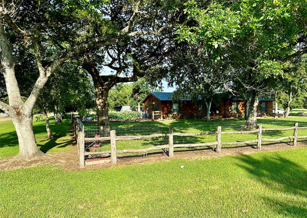 3571 County Road 106 Rd, Garwood, Texas image 14