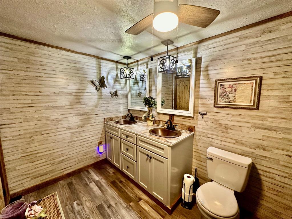 3571 County Road 106 Rd, Garwood, Texas image 39